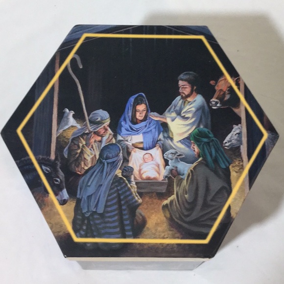 Nativity Ornament Set - Picture 2 of 4